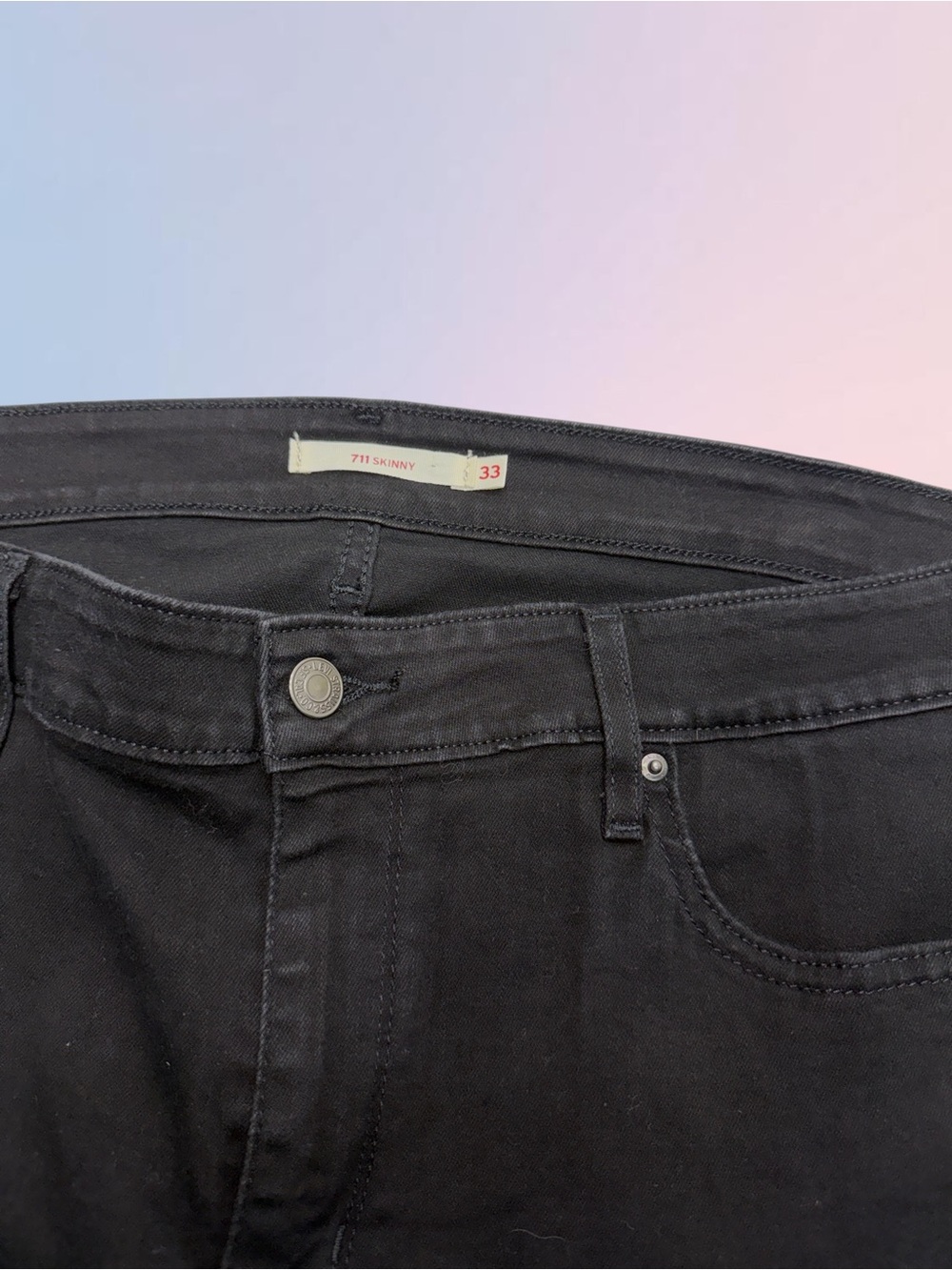 LEVI’S 711 SKINNY Women’s 33 Black Jeans - Picture 2 of 3